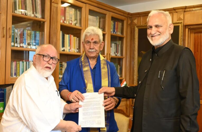 Former Ministers Meet Manoj Sinha to Discuss Development Projects in Doda and Kishtwar