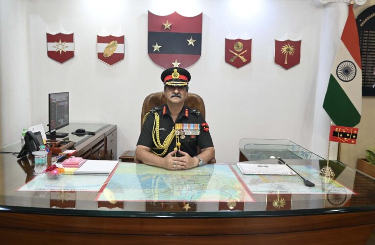 Lieutenant General Rajesh Pushkar takes over Indian Army Southern Command