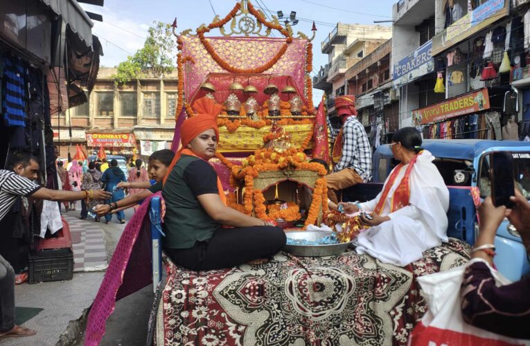 Vibrant Pingla Mata Akhand Jyoti procession paints Udhampur in spiritual hues