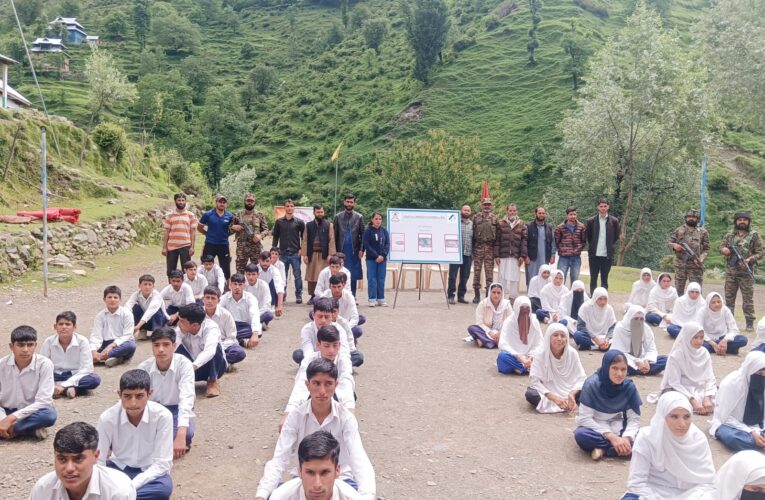 Indian Army Conducts Youth Career Counselling Programme in Reasi’s Gulabgarh