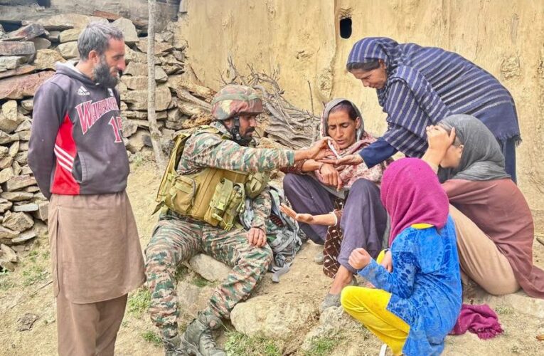 Indian Army Delivers Vital Medical Aid to Remote Villages in Ramban