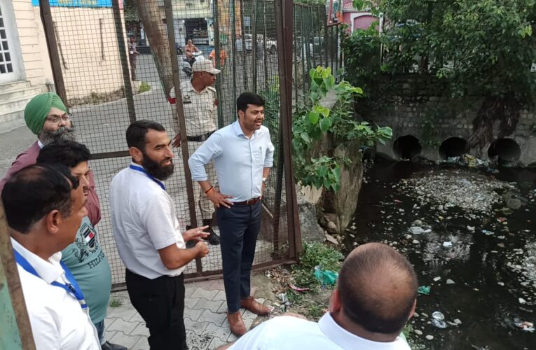 Jammu Monsoon Preparedness 2026: JMC Commissioner Orders Fast-Track Drain Desilting to Prevent Waterlogging