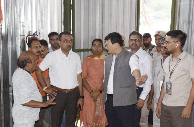 Shri Amarnath Yatra 2026: Jammu Div Com Inspects Ramban and Udhampur Transit Camps to Ensure Pilgrim Safety