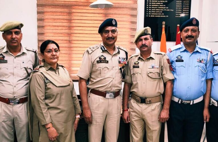 Newly Promoted Traffic Police Head Constables Decorated at RTHQ Jammu Pipping Ceremony