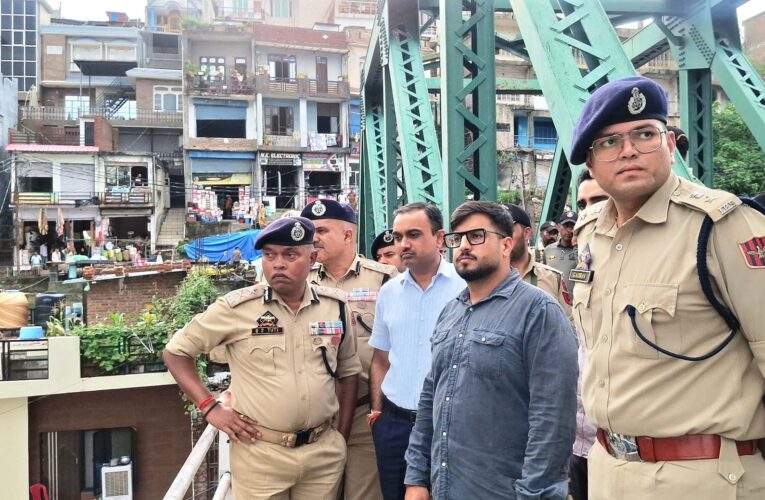 Jammu Officials Visit Flood-Hit Rajouri to Review Relief Operations and Disaster Preparedness
