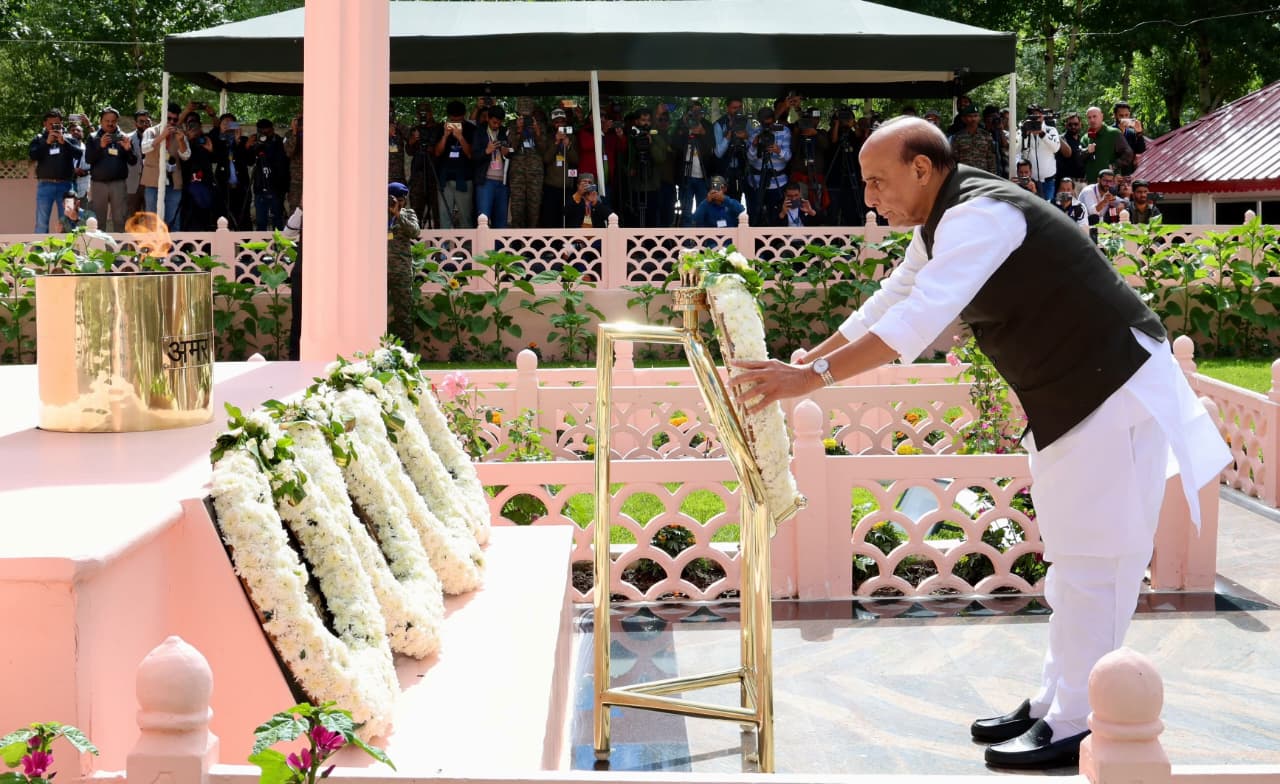 Operation Sindoor Proves India’s Decisive Capability Against Threats: Defence Minister Rajnath Singh Warns Pakistan at 27th Kargil Vijay Diwas