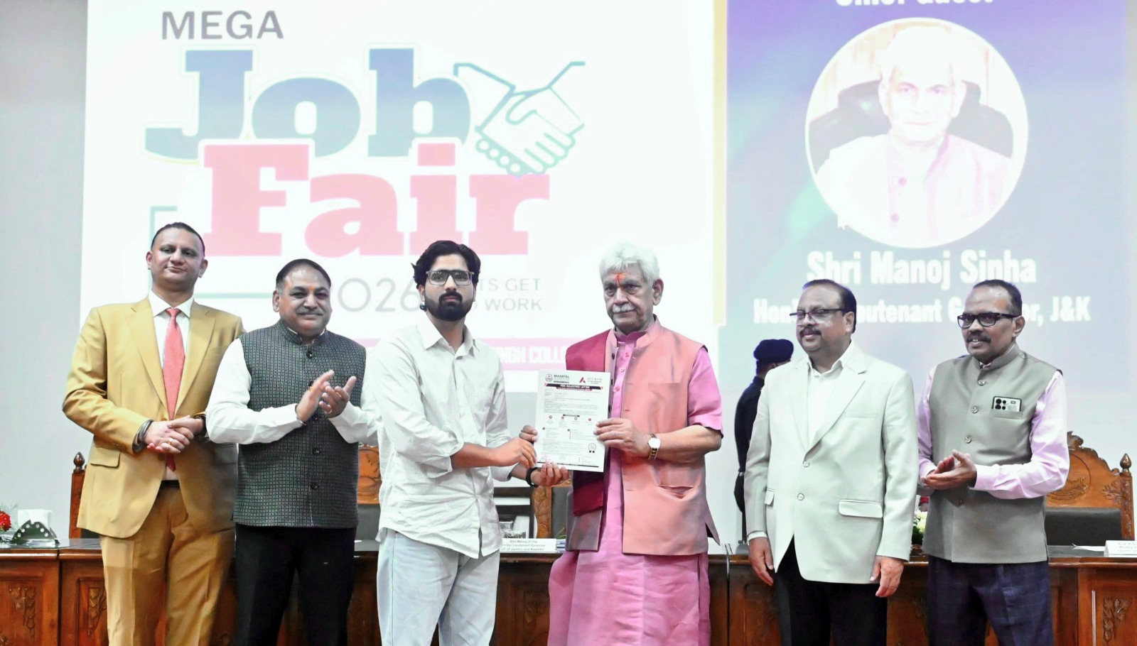 Srinagar Mega Job Fair: Manoj Sinha Urges Youth to Drive India’s Growth Story