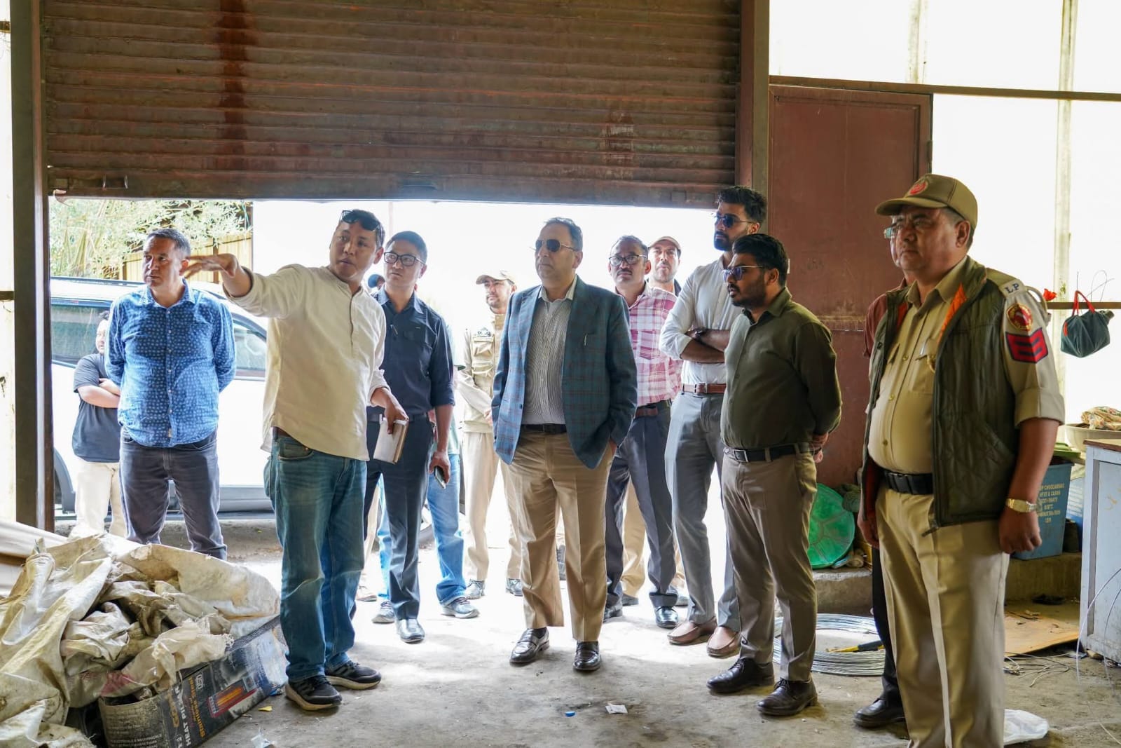 Ladakh Chief Secretary Ashish Kundra Inspects Solid Resource Management Facilities Across Leh to Boost Urban Sanitation Operations