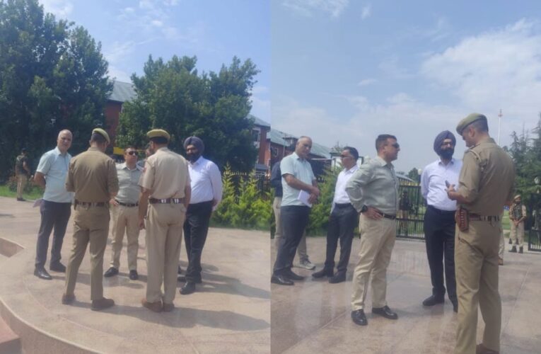 Srinagar Security Review: DIG Maqsood-Ul-Zaman Inspects Balidan Stambh Ahead of Independence Day 2026 Tributes