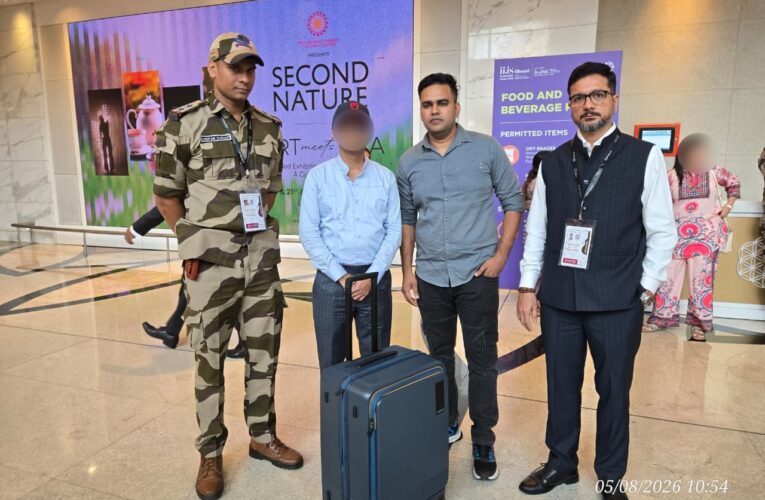 CISF Recovers and Returns Unattended Bag with ₹3 Crore Worth Gold Jewels at IIJS Premiere Mumbai