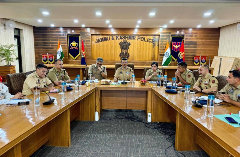 Jammu Police SSP Chairs Crime Review Meeting to Enhance District Security