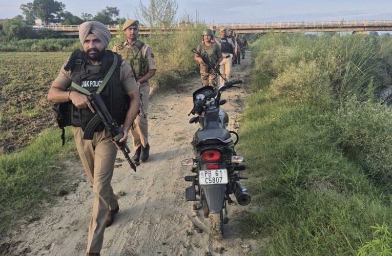 Jammu Police and BSF Launch Joint Search Operation in Arnia Near Border