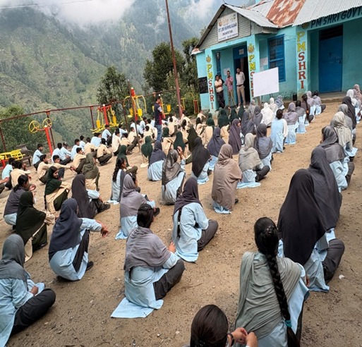 Indian Army Holds Drug Abuse Awareness Lecture at Govt Lower High School Kulhand in Doda