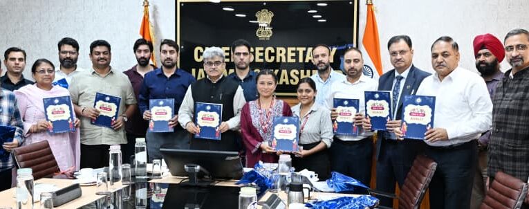 J&K Chief Secretary Directs Strengthening of Women-Led Institutions for Rural Transformation