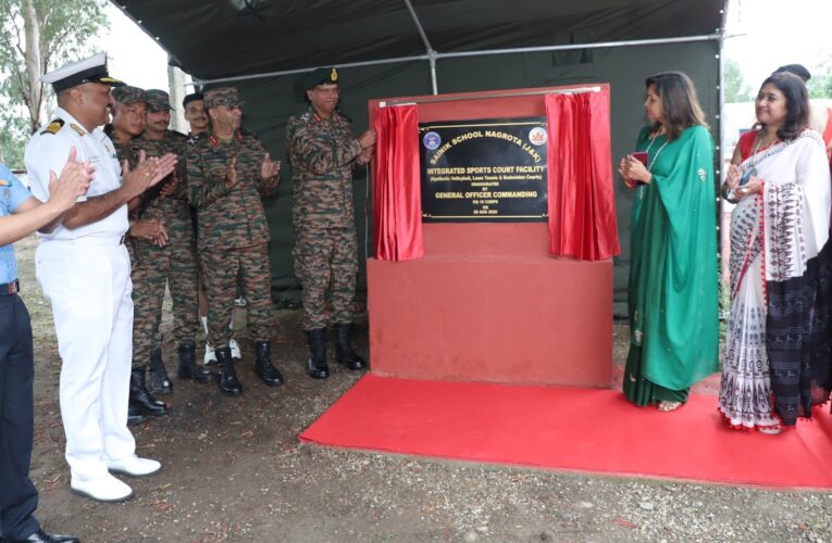 GOC White Knight Corps Visits Sainik School Nagrota: New Sports Facilities and Library Inaugurated Alongside Chinar Primary School Investiture Ceremony